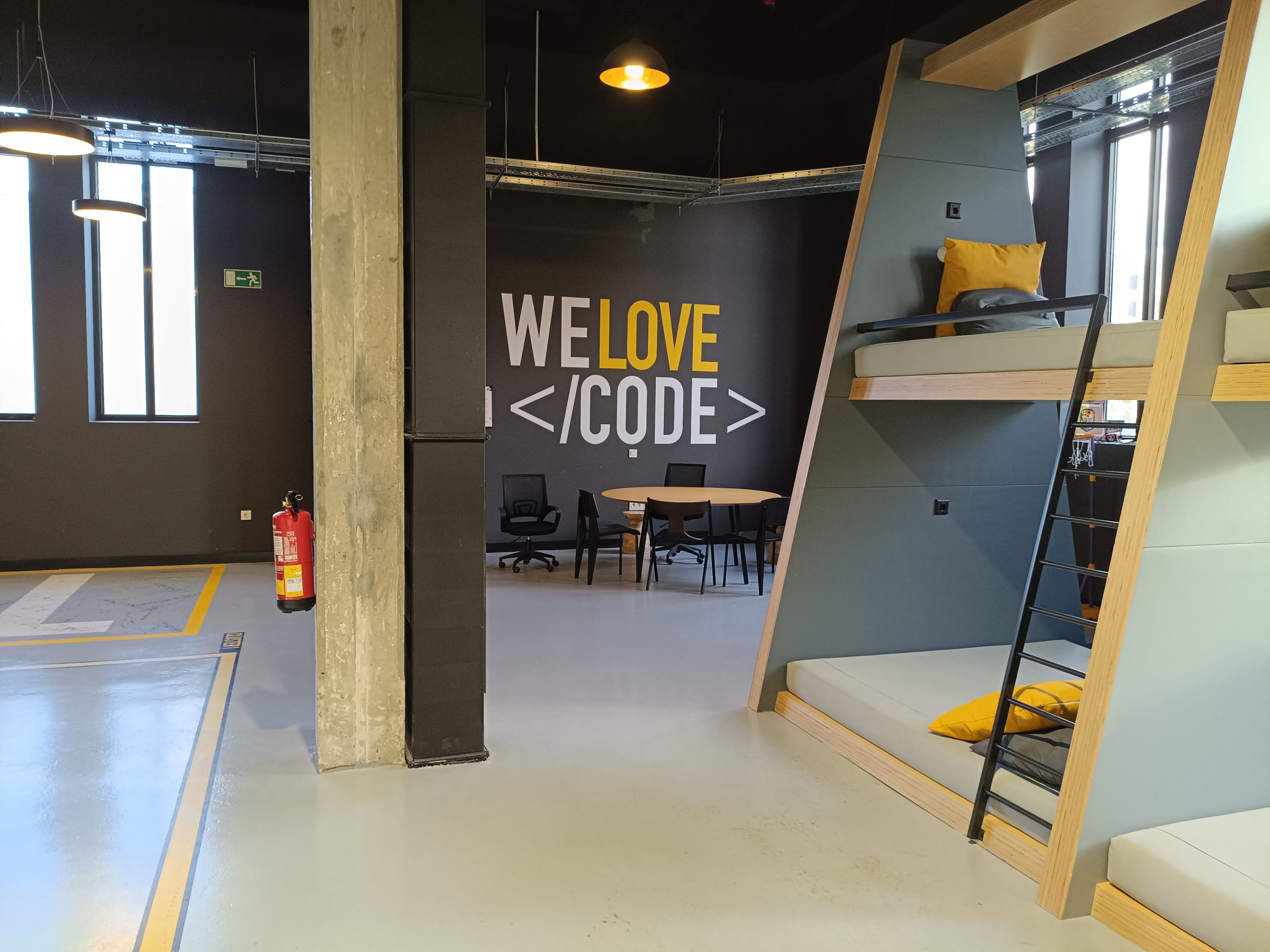 We love Code